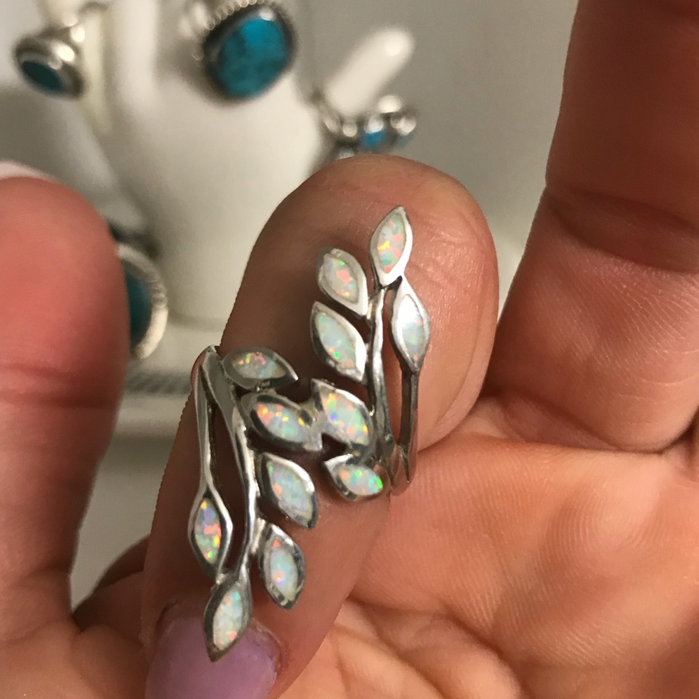Opal ring - Picture 3 of 3